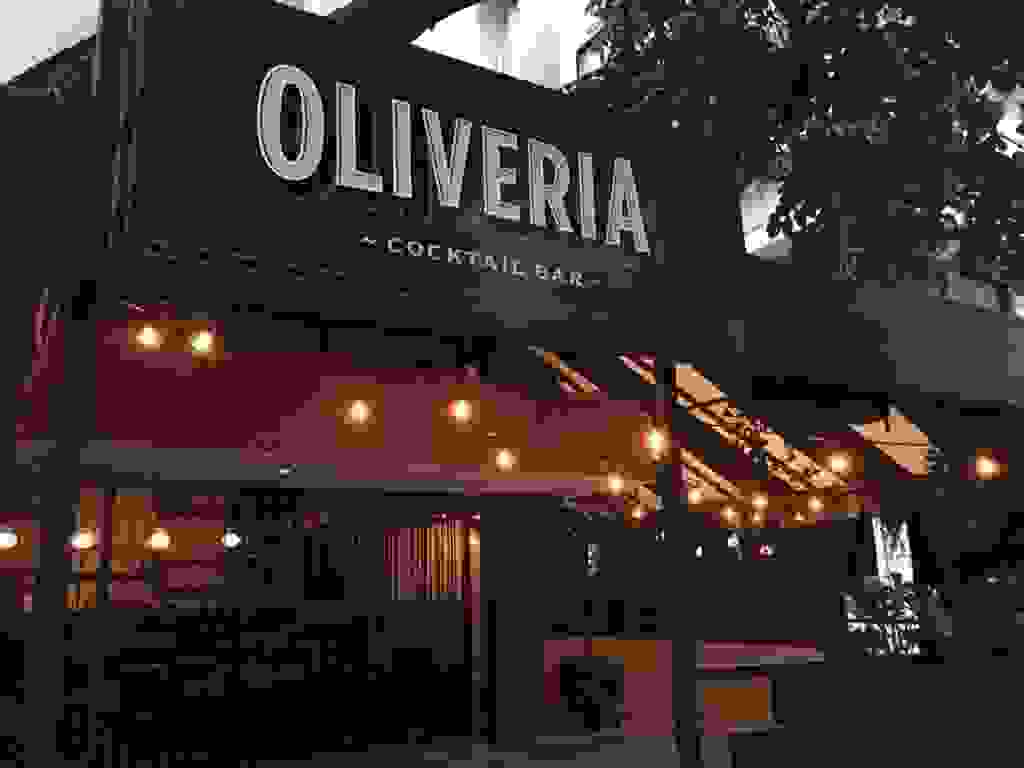 Oliveria Cocktail Bar Bar