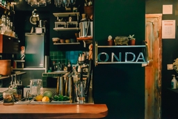 Onda Cocktail Room Logo